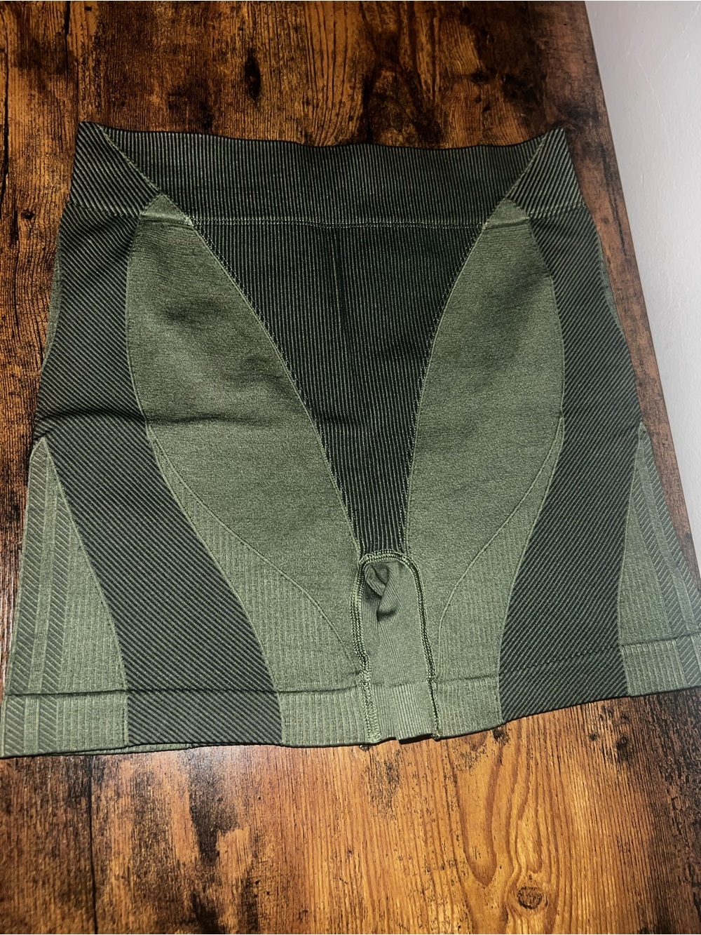 IVY PARK olive biker shorts